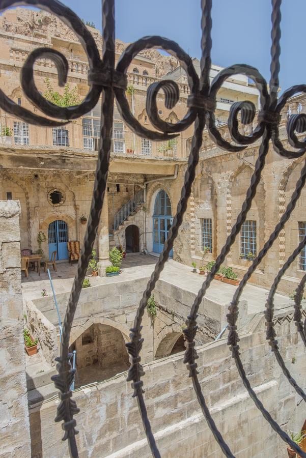 מרדין Kaya Ninova Hotel מראה חיצוני תמונה